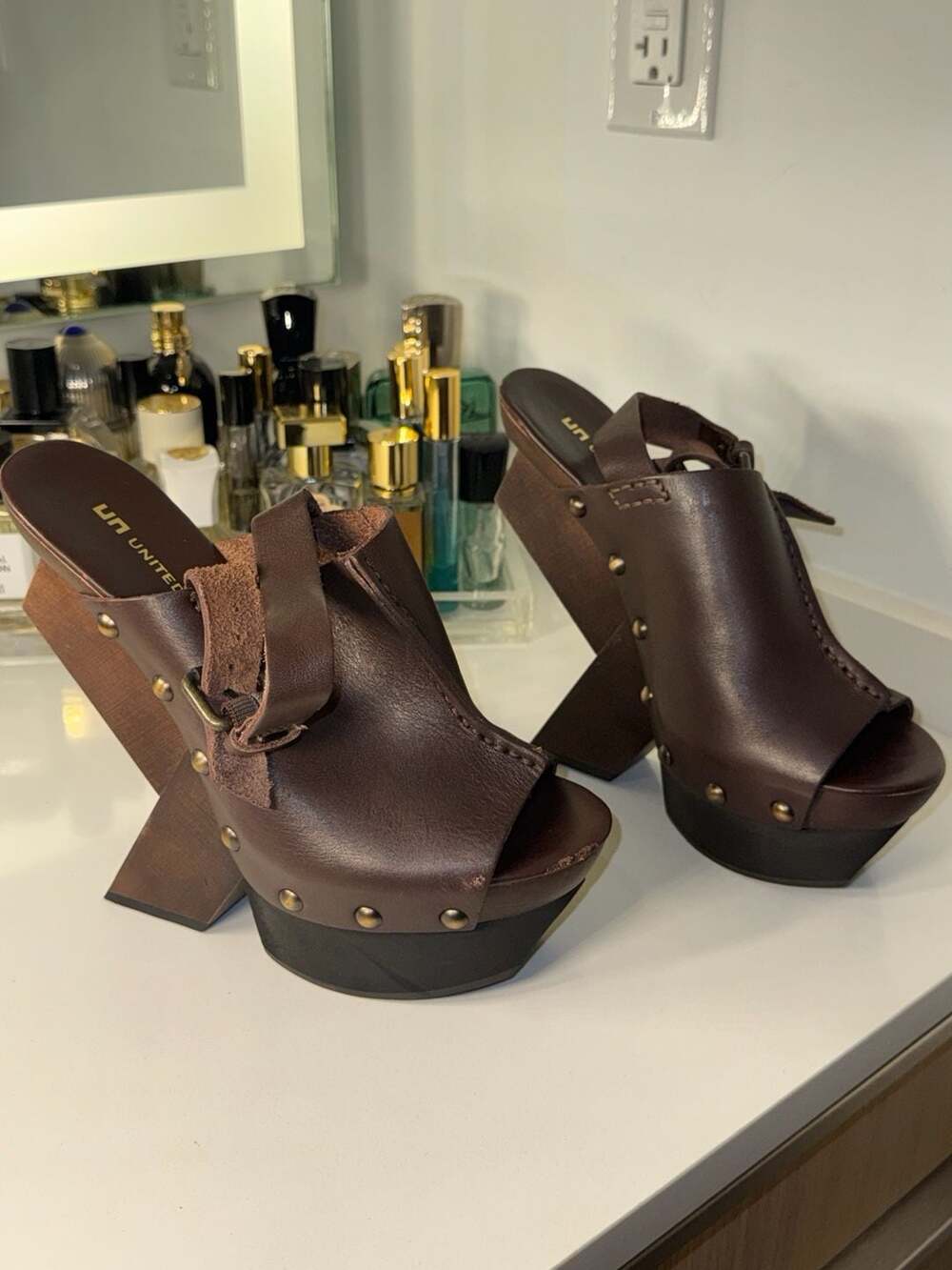 United Nude Mobius Hi Brown Leather Studded Platform Clogs - Picture 4 of 13